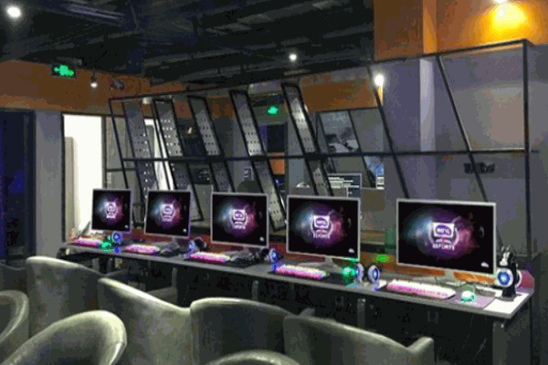 王座电竞主题生活馆